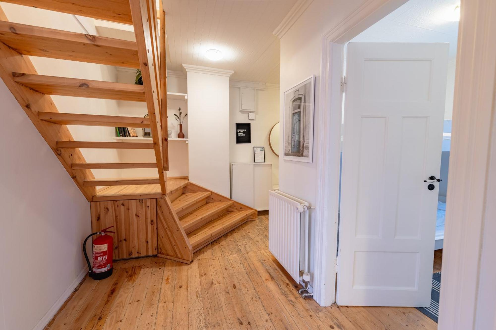 Day Dream Central Akureyri Three Bedroom Apt Exterior foto